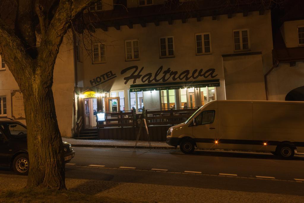 Hotel Haltrava Klenci pod Cerchovem Екстер'єр фото